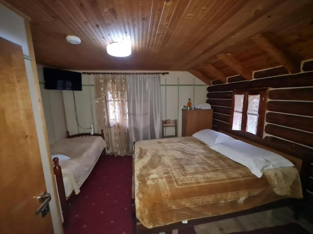 Sofra Kolonjare Agroturizem Otel Erseke Dış mekan fotoğraf